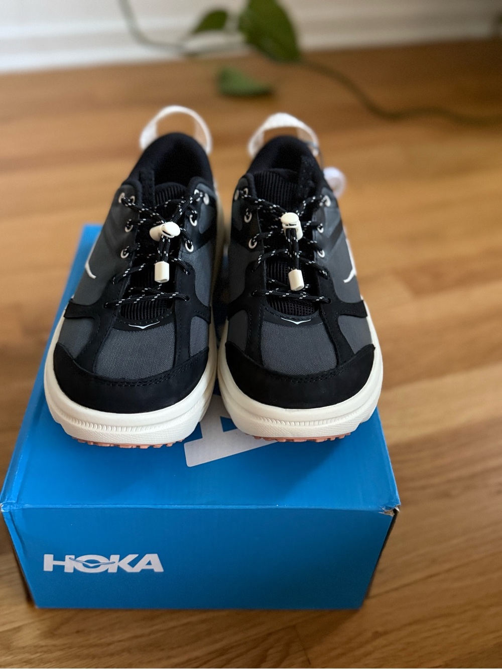HOKA Bondi B3LS Black Alabaster Sneaker - Picture 4 of 11